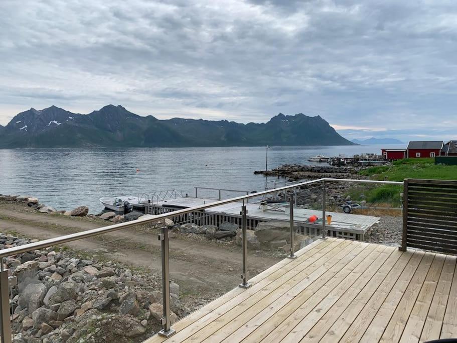 Leilighet I Rorbu Pa Kaldfarnes - Yttersia Senja Esterno foto